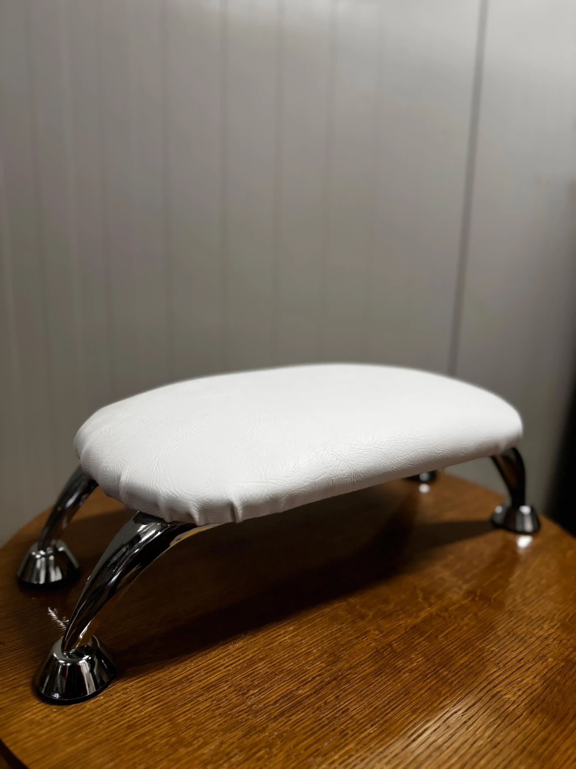 Tabure - Stolica - Slika 6