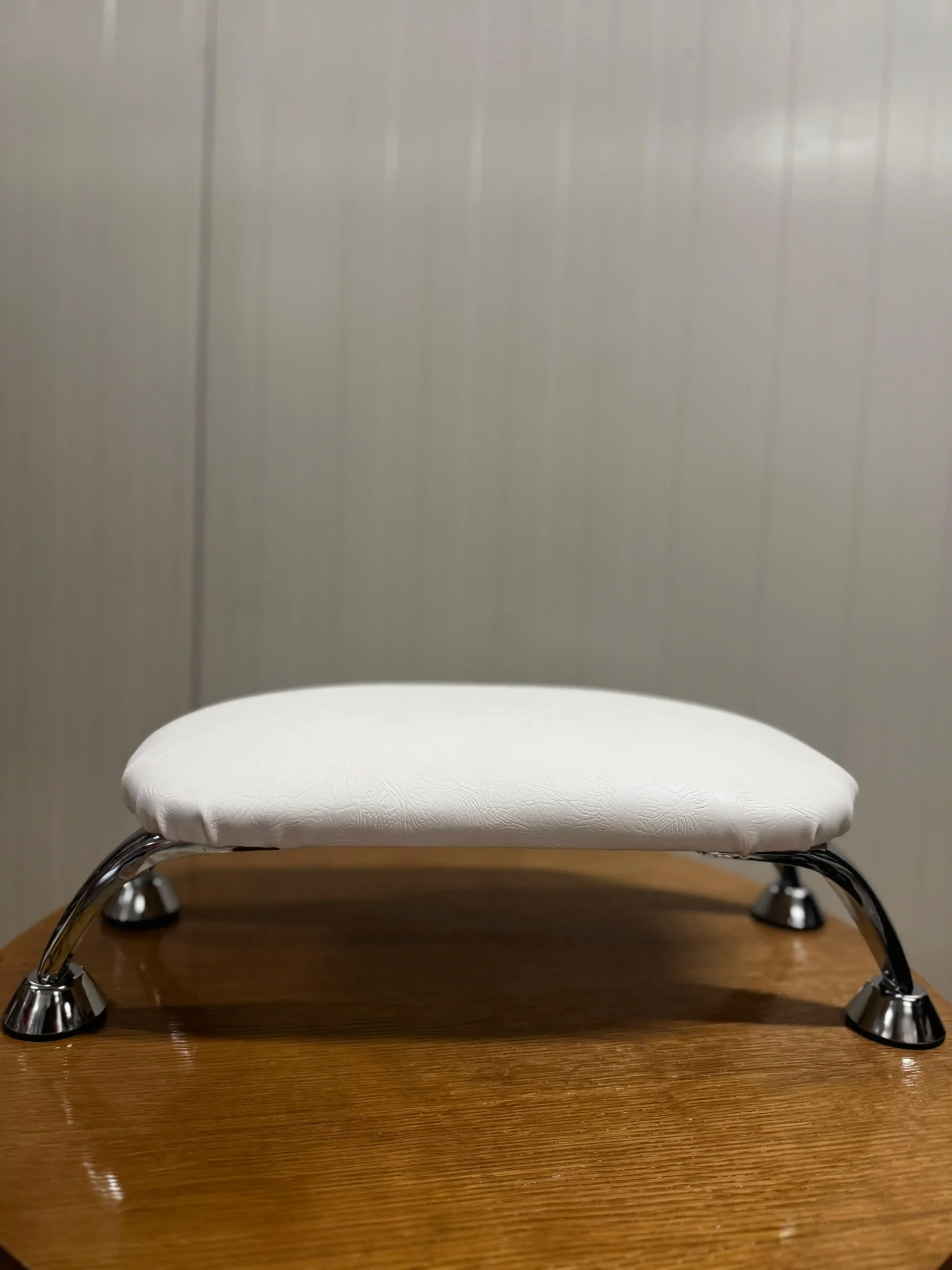 Tabure - Stolica - Slika 2